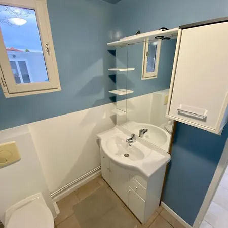 Gospodarstwo agroturystyczne Chevrerie Des Oliviers Saint-Georges-sur-Allier